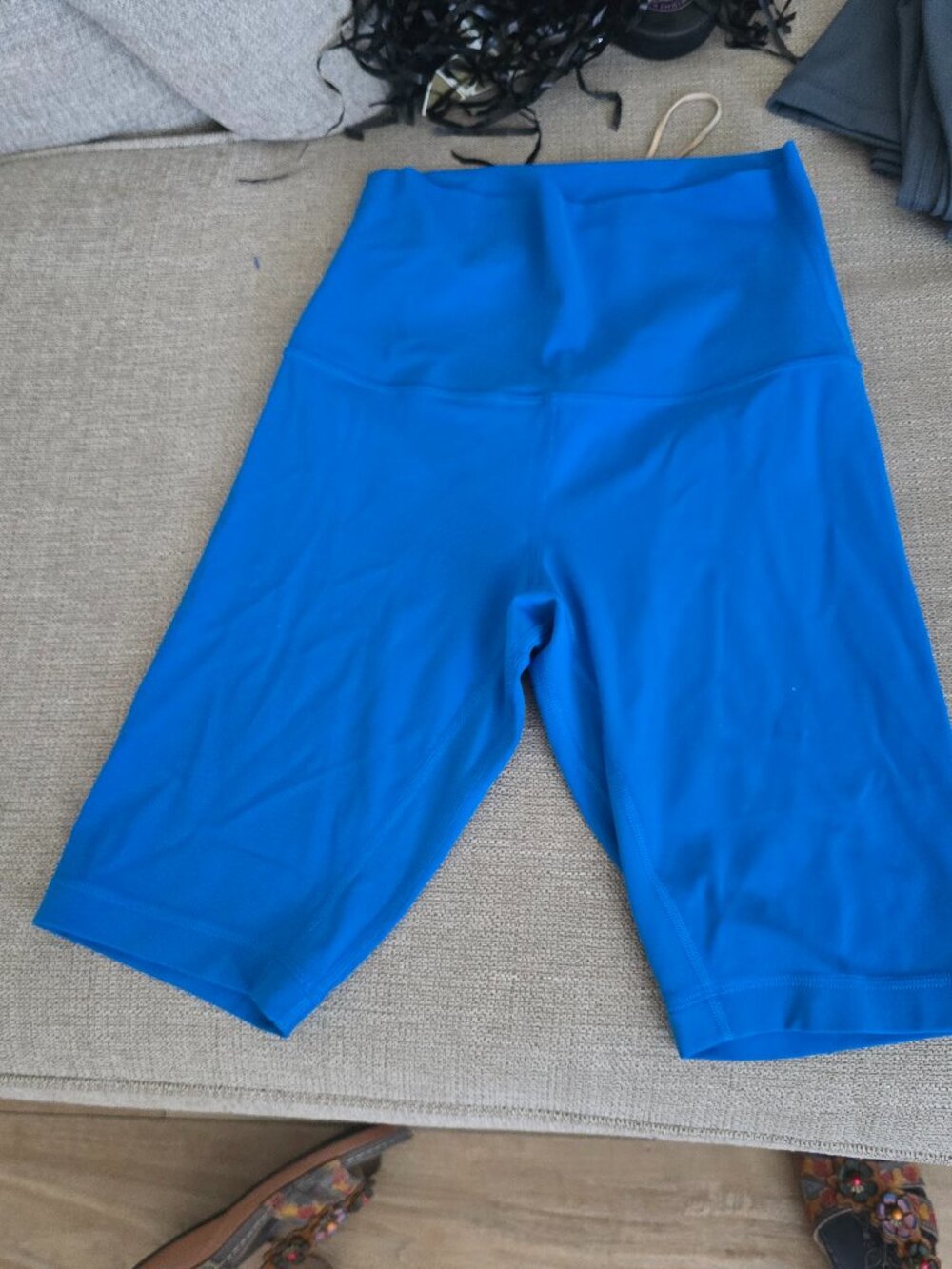 lululemon align high rise shorts 8" us size 6 EUC